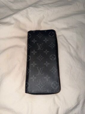 Louis Vuitton Black Monogram Zip-Around Continental Wallet